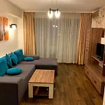 Arlequin Apartments